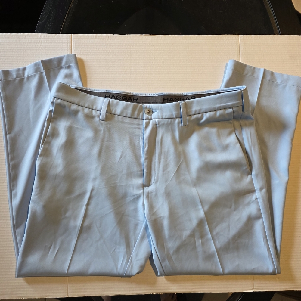 Haggar In Motion - Men's Light Blue Dress Pants - Sz 40 X 30